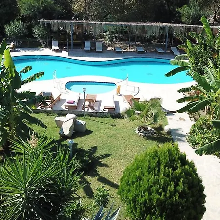Riverside Dalyan